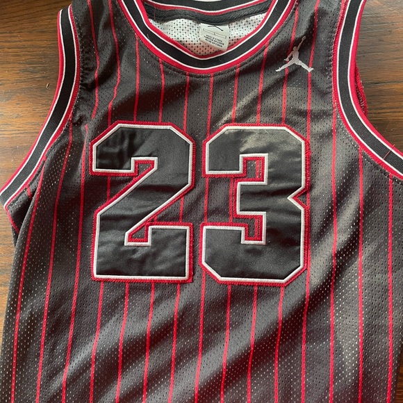 Michael Jordan Jersey - Picture 3 of 5